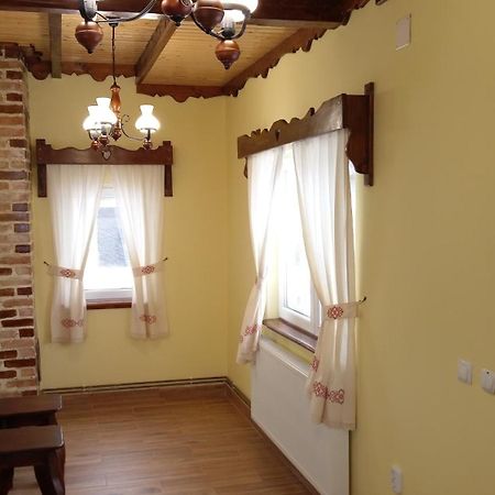 Casa Caprioara Villa Fundata Eksteriør bilde